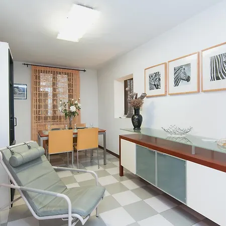 Rialto Glamour House Apartment
